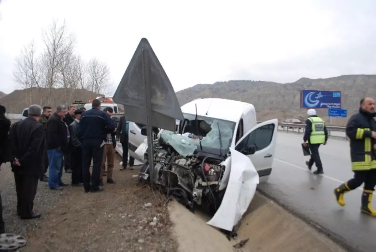 Kastamonu\'da Trafik Kazası: 3 Yaralı