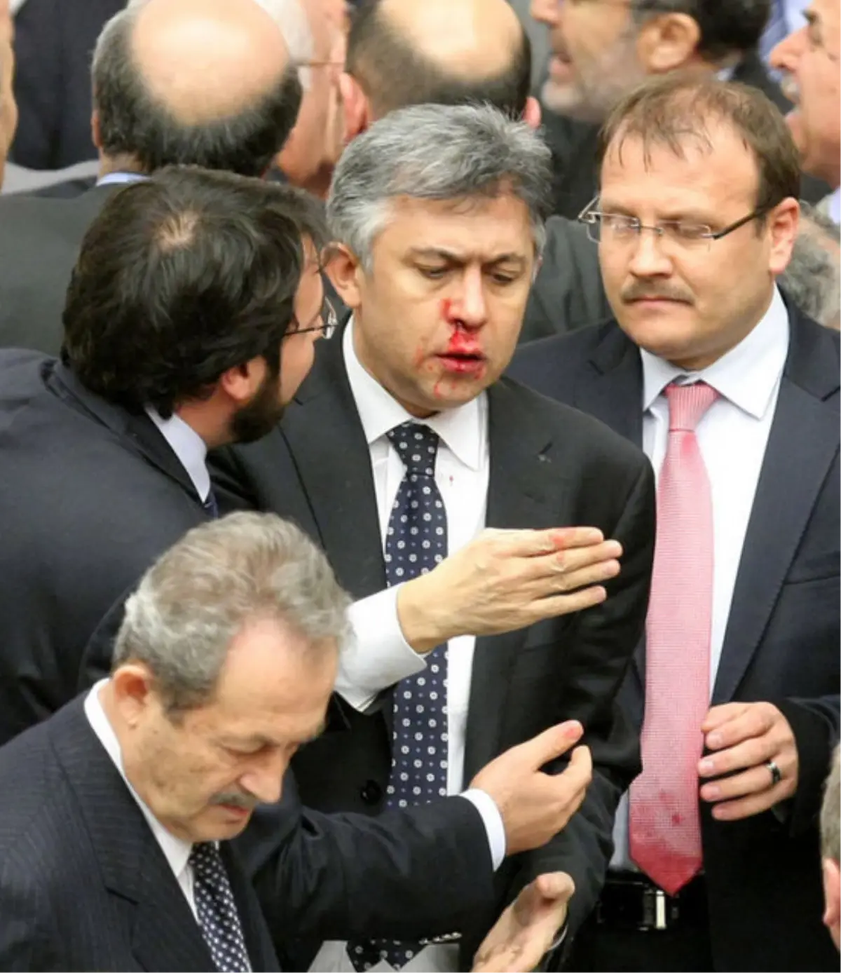 Meclis\'te Yaşanan Kanlı Kavganın Tutanakları