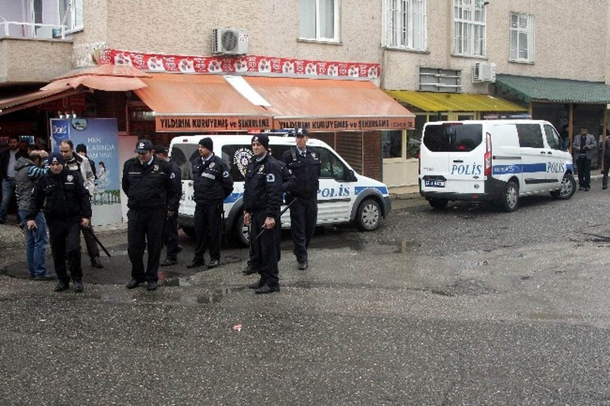 Muhtar Adaylarının Kavgası Hastanede Bitti