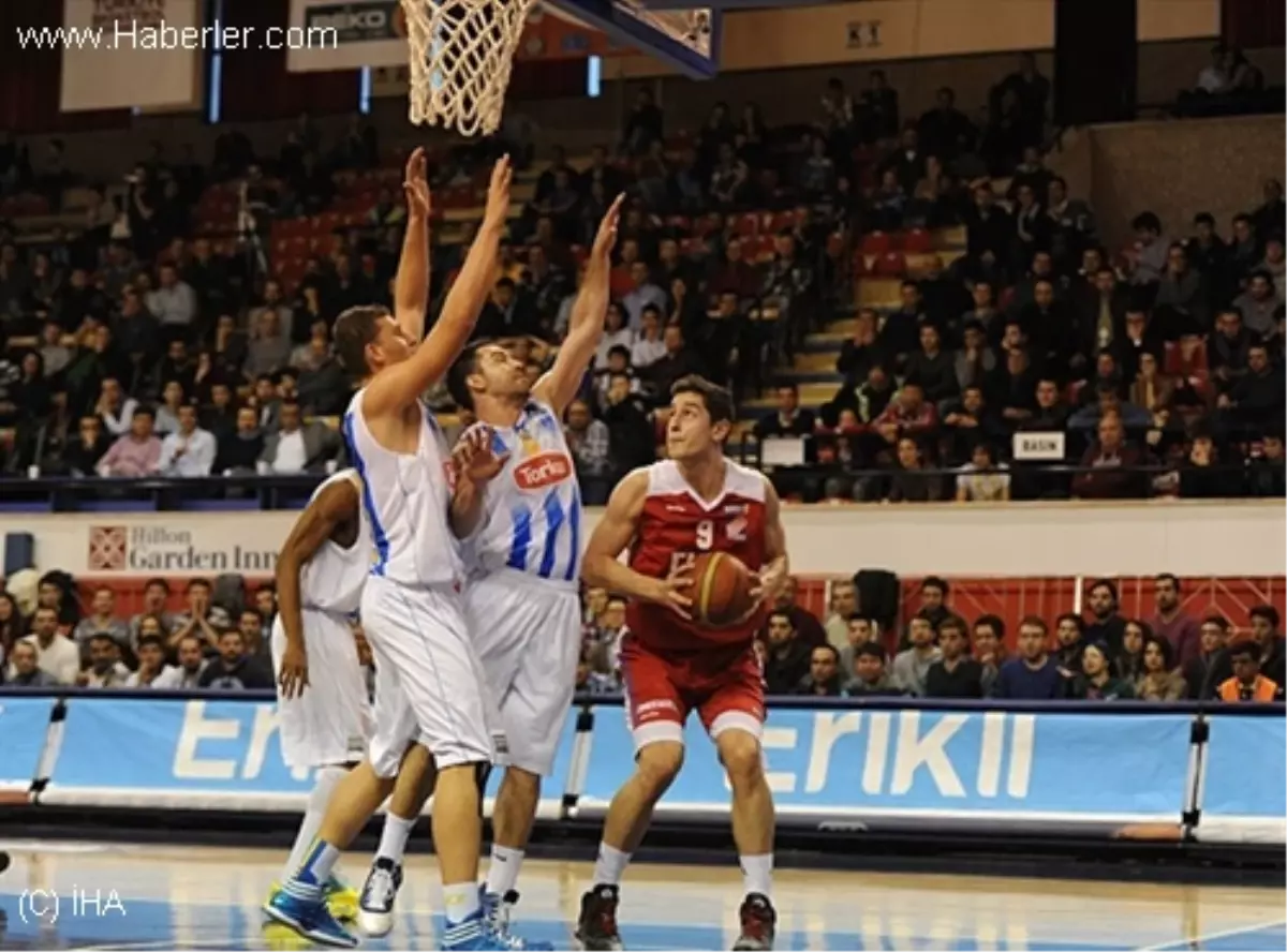 Torku Konya Selçuk Üniversitesi - Tofaş: 70-67