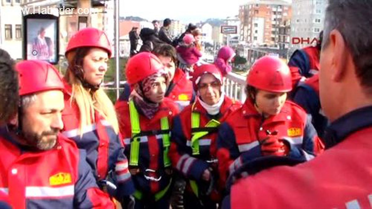 4 Yılda 125 Gönüllü İtfaiyeci Yetiştirdiler
