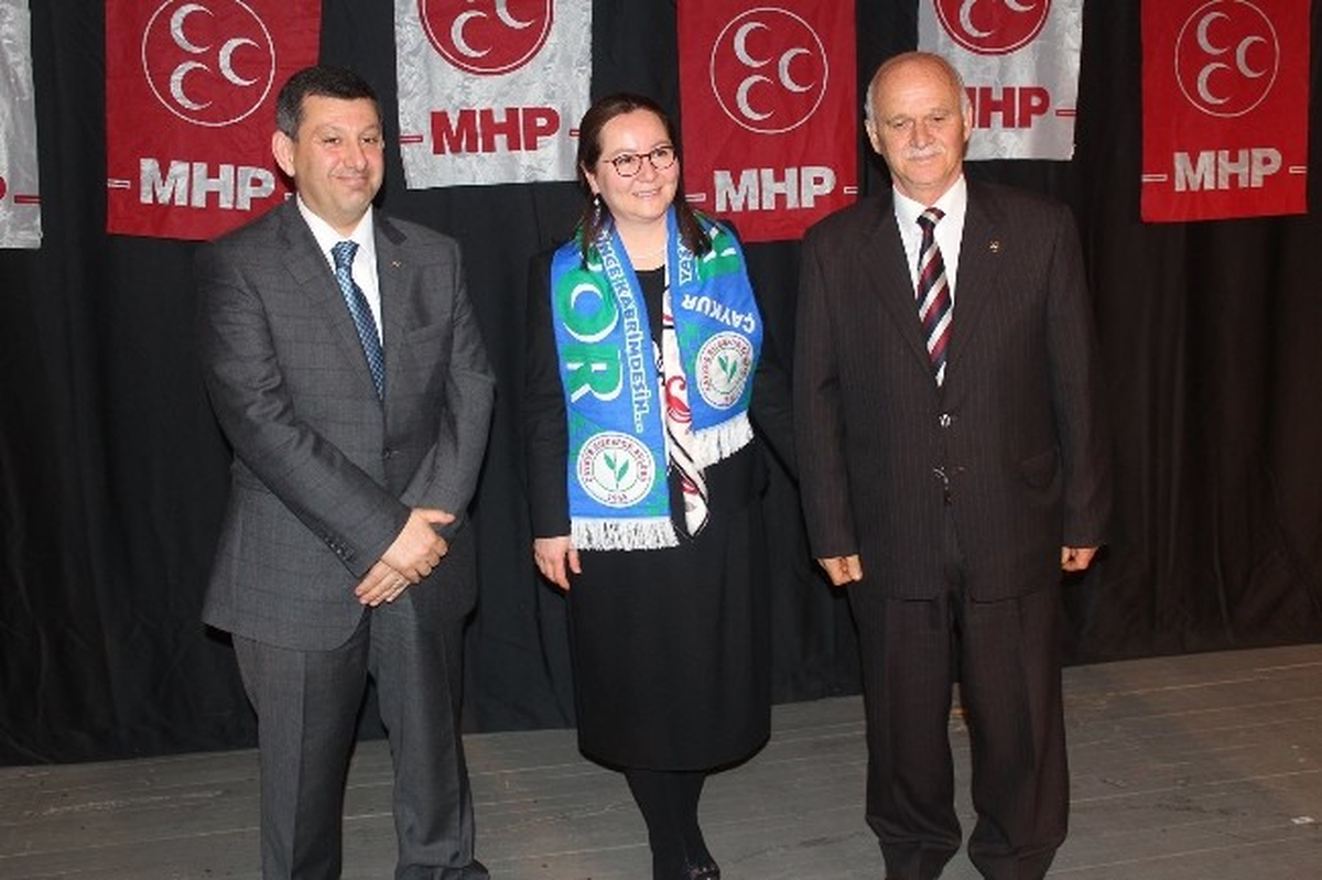 Rize Ardeşen AK Parti Meclis Üyesi İstifa Edip MHP\'ye Geçti