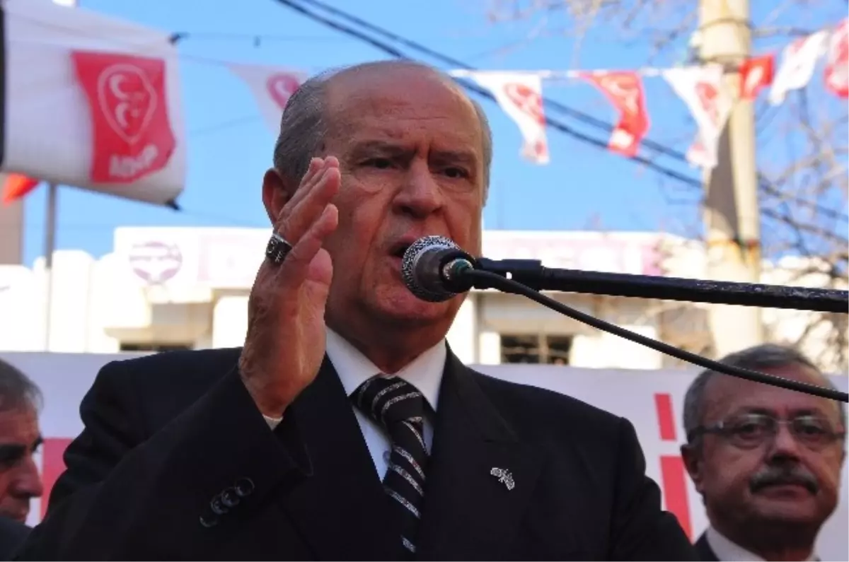 Bahçeli: Erdoğan\'ın Evinin Girişine \'Ne mutlu Türküm diyene\' Yazacağım