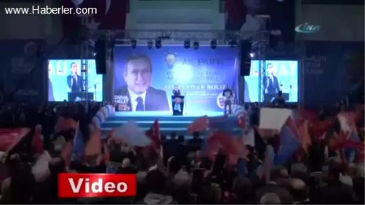 Bülent Arınç Muhalefete Yüklendi