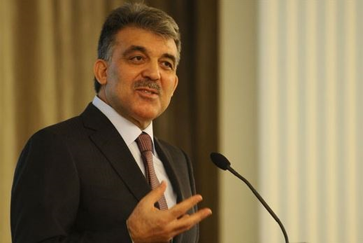 Cumhurbaşkanı Abdullah Gül, Macaristan\'a Gitti
