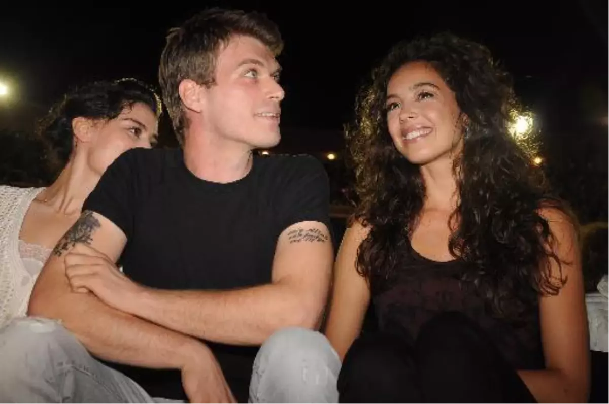 Kıvanç Tatlıtuğ, Azra Akın\'ı Dans Hocasıyla Aldatmış