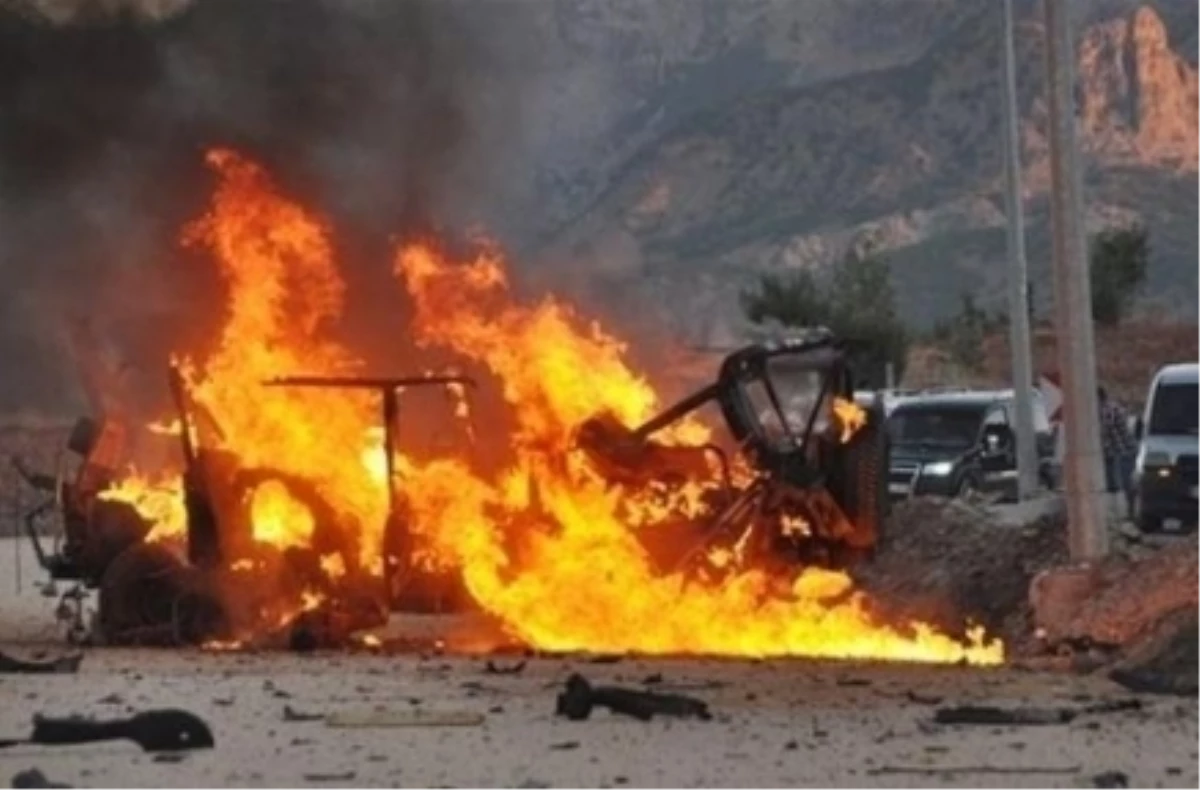 Pakistan\'da Bombalı Saldırılarda 9 Kişi Öldü