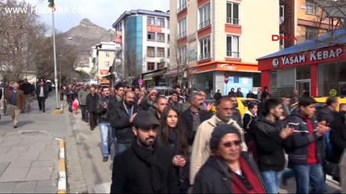 Tunceli\'de Bağımsız Adayın Gövde Gösterisi