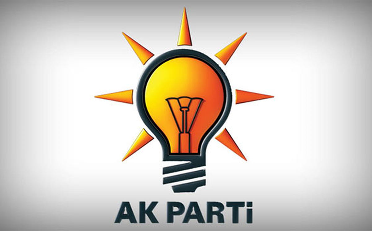 AK Parti Bursa\'da Belediye Meclis Üyeliği Listelerini Seçim Kuruluna Teslim Etti