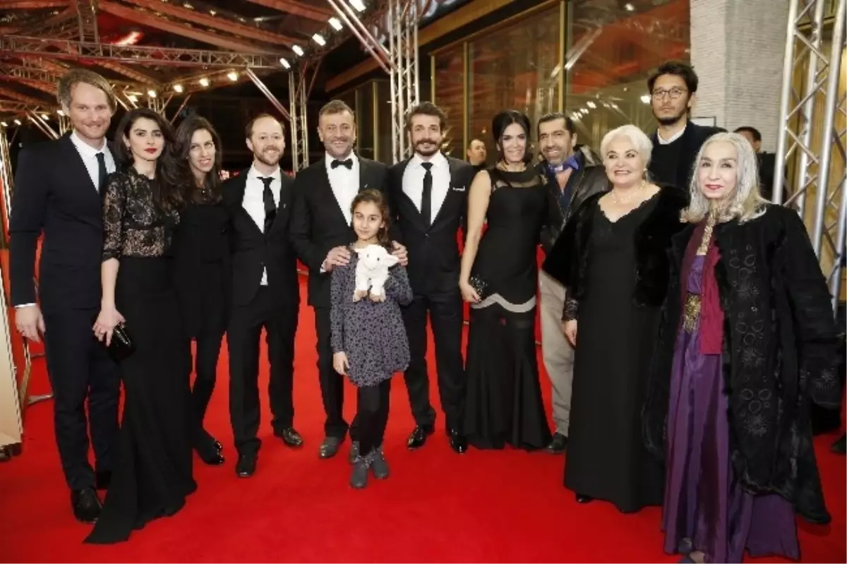 Ataman'ın Kuzu Filmi Berlin'den Ödülle Döndü