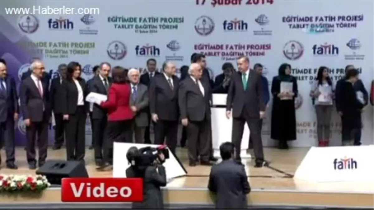 Başbakan Erdoğan: \'Kimsenin Özgürlüğünü Sınırlamıyoruz\'