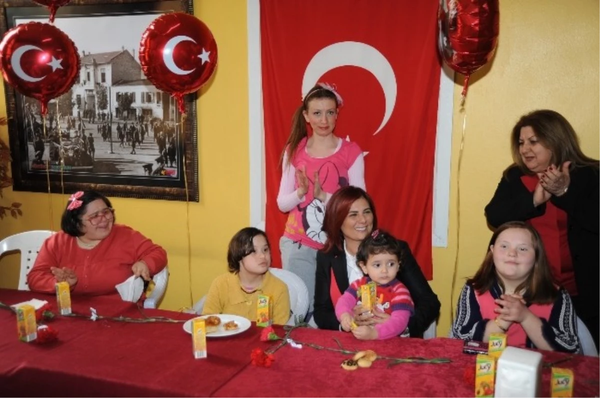 Başkan Çerçioğlu, Down Sendromlu Çocuklarla Sevgi Gününü Kutladı