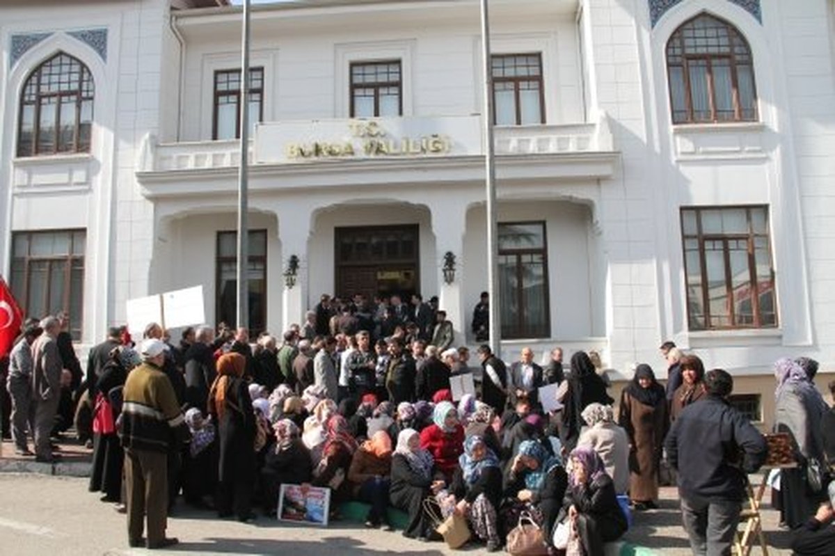 Başköylü Kadınlar, Su İçin Oturma Eylemi Yapıyor