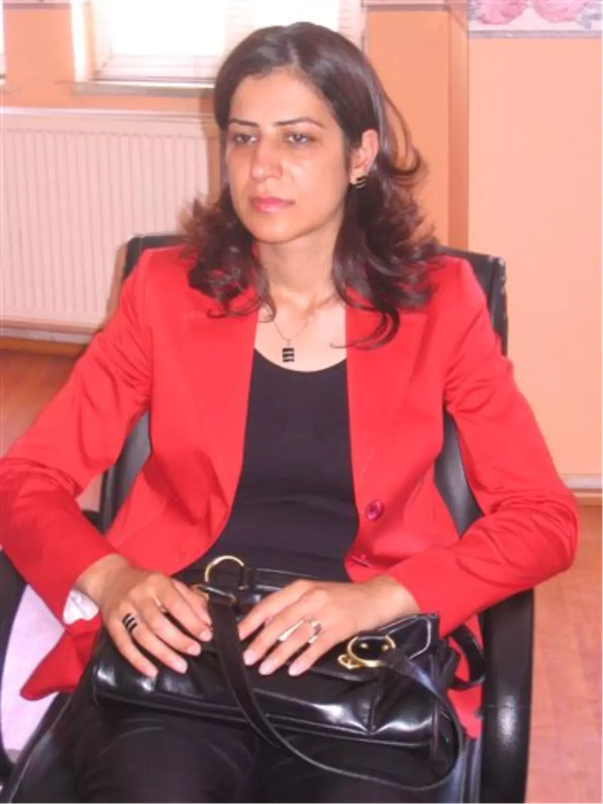 BDP\'li Ata: Müdür Yardımcısı Eşinin Etnik Kimliğini Kullandı