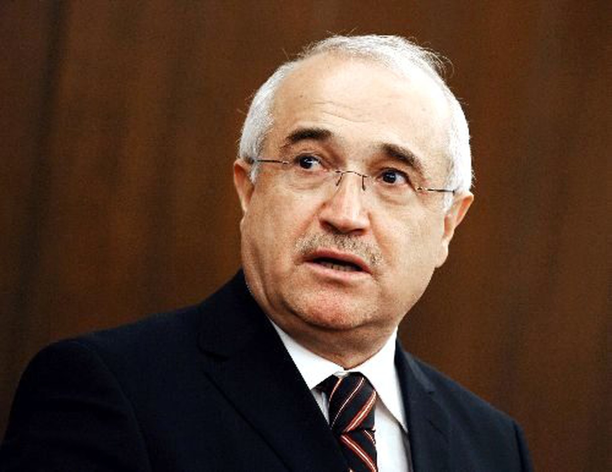 TBMM Başkanı Çiçek İran\'da