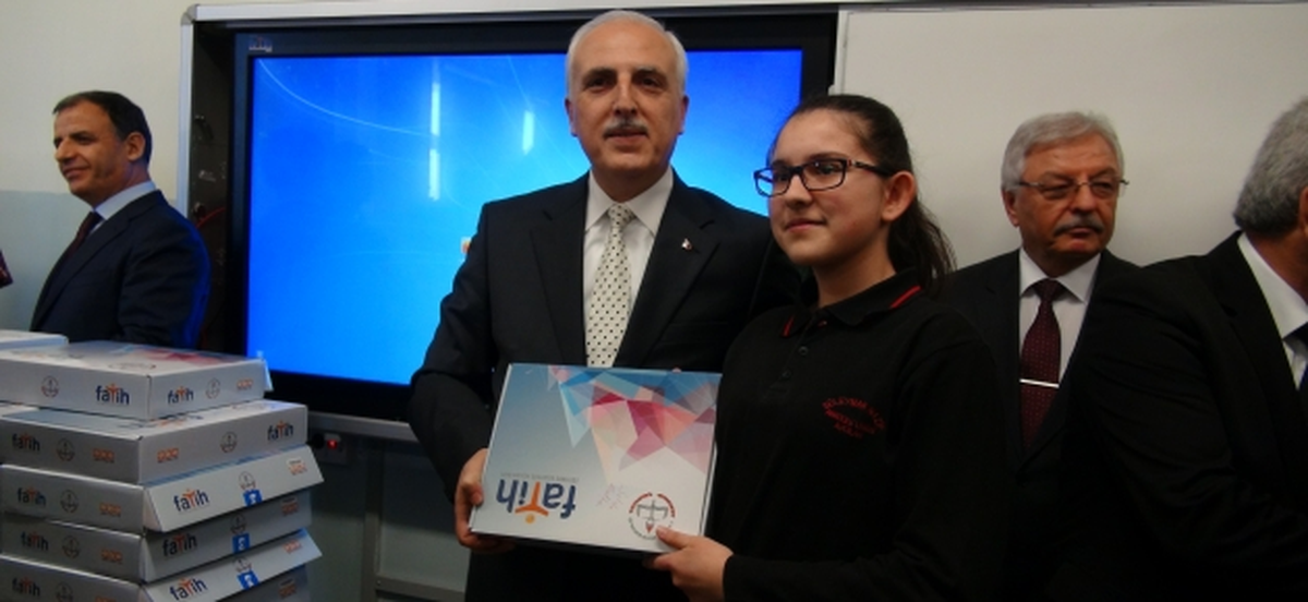 Eğitimde Fatih Projesi Tablet Dağıtım Töreni