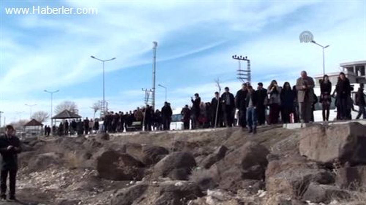 Erciş\'e Yeni Atanan Öğretmenlere Gezi Düzenlendi