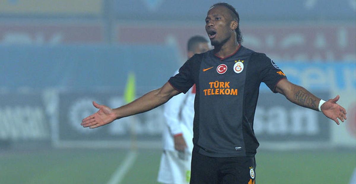 Galatasaraylı Drogba, Tugay'ın Elini Sıkmadı