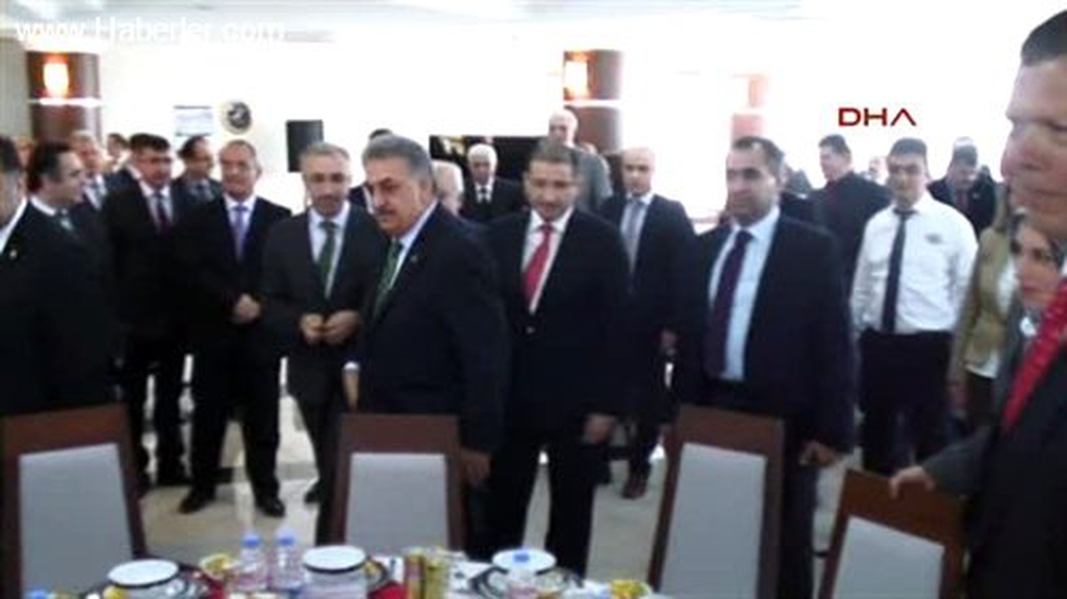Gümrük ve Ticaret Bakanı Hayati Yazıcı Rize\'de