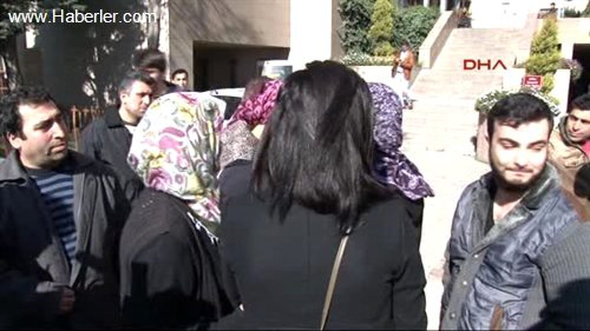 İzmir Mısır\' da Ölen Tekvandocunun Cenazesi Adli Tıp\' Tan Alındı