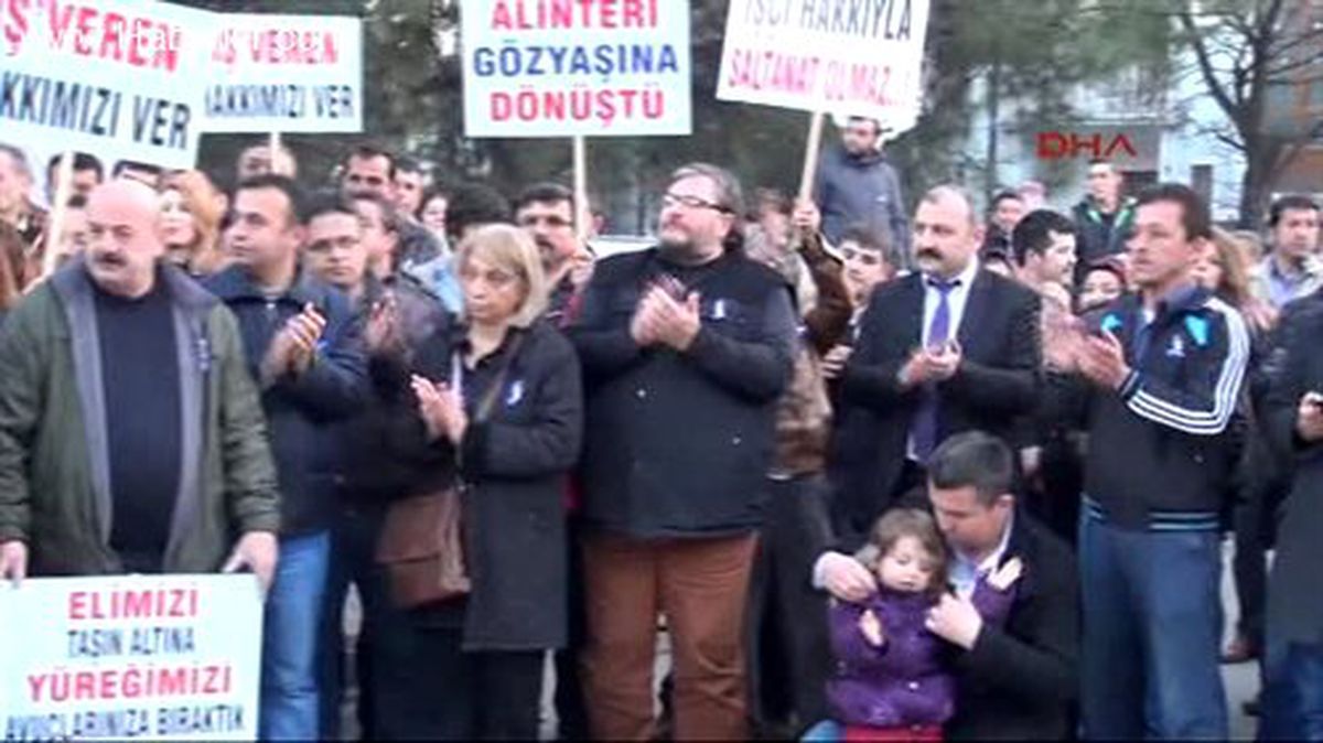 Karabük\'te Ücret Alamayan Hastane Çalışanlarından Eylem