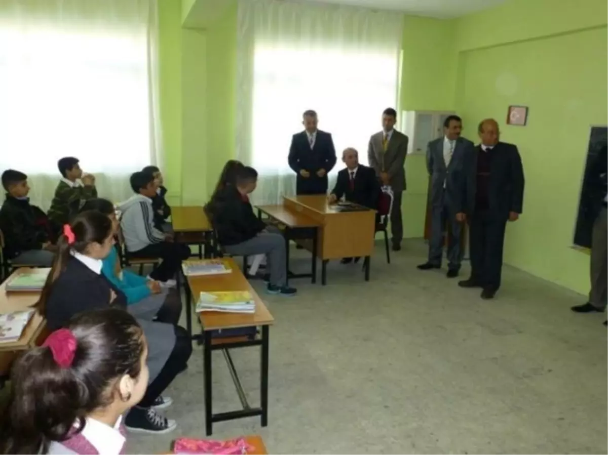 Mersin Emniyet Müdürü Bahar'dan Öğrencilere Ziyaret