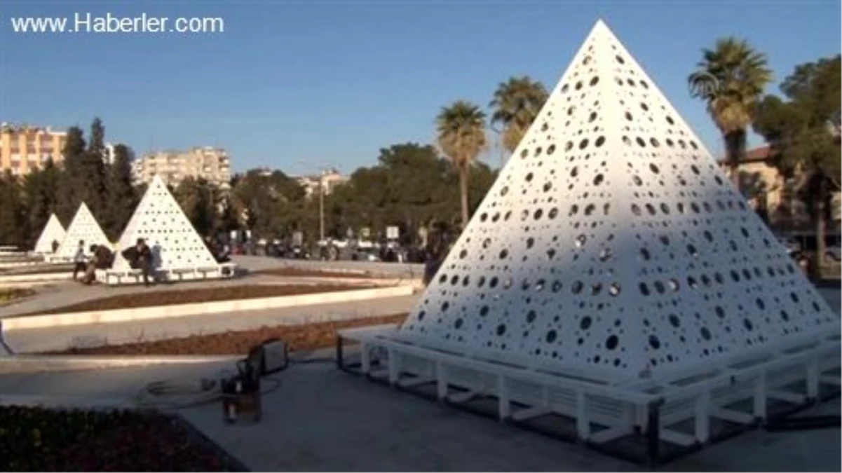 Şanlıurfa\'daki STK\'lardan Piramit Tepkisi