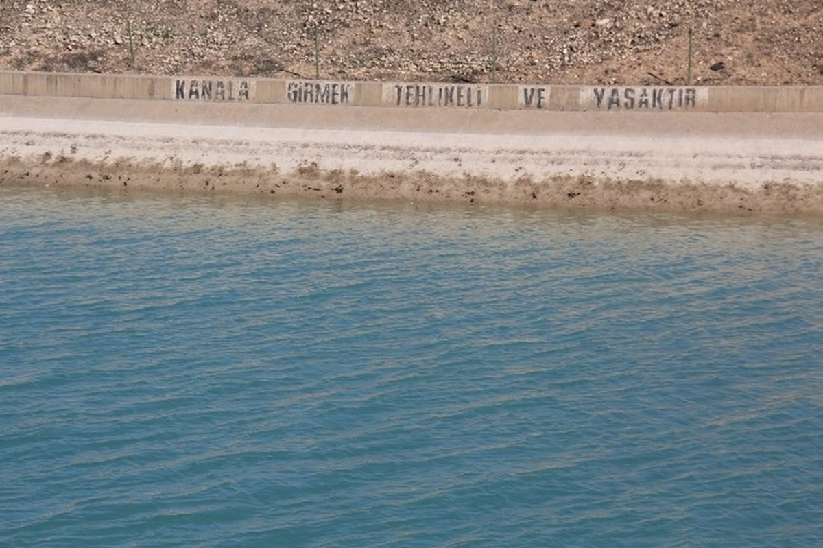 Şanlıurfa\'da Sulama Kanalına Düşen Çocuk Öldü