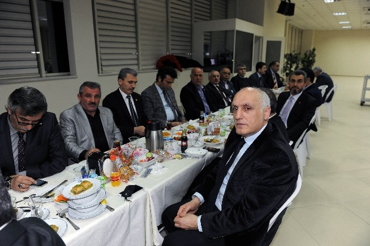 Bağcılar\'da Hizmet Konuşuluyor