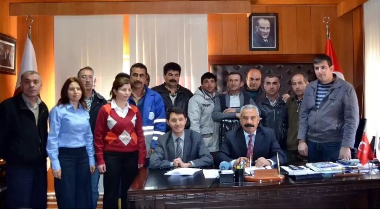 Bahçeli Belediyesi İşçilerinin Yüzü Güldü