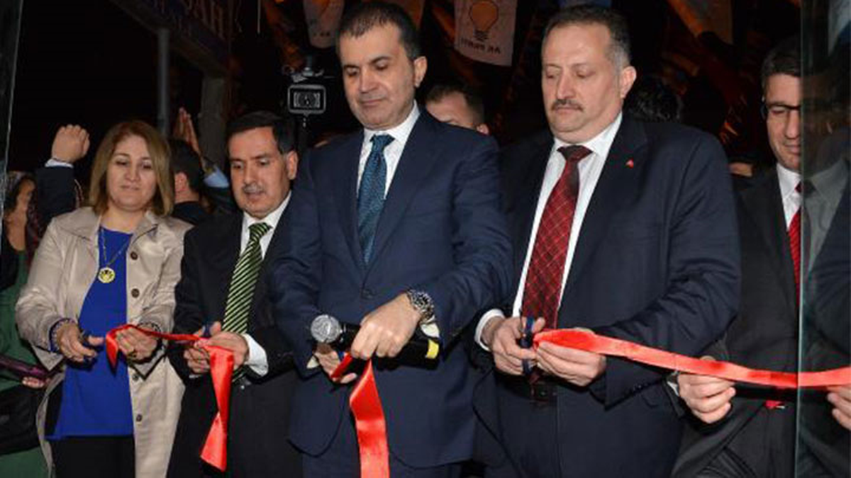 Bakan Çelik, Sarıçam\'da Seçim Bürosu Açtı