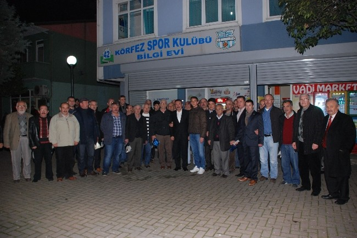 Başkan Doğan Körfezspor\'u Ziyaret Etti