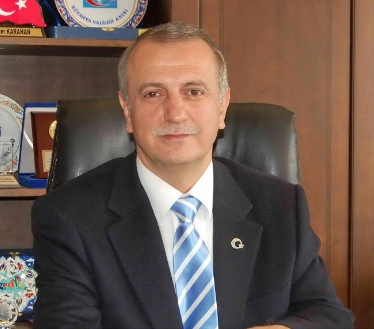 Başkan Karahan, Halka Yaptığı Hizmetleri Anlatıyor