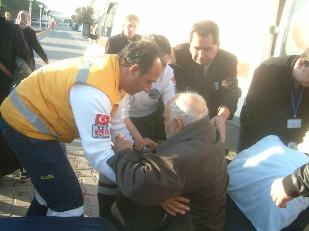 Burhaniye'de Trafik Kazası: 1 Yaralı