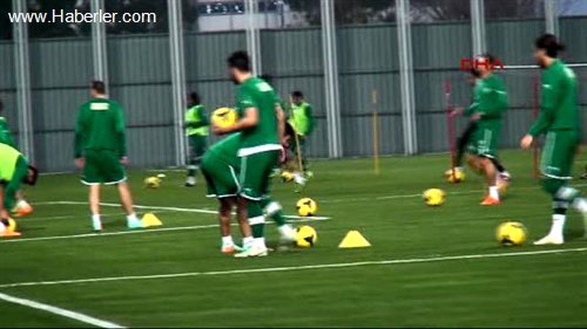 Bursaspor Tesislerinde Çevikten Nöbet