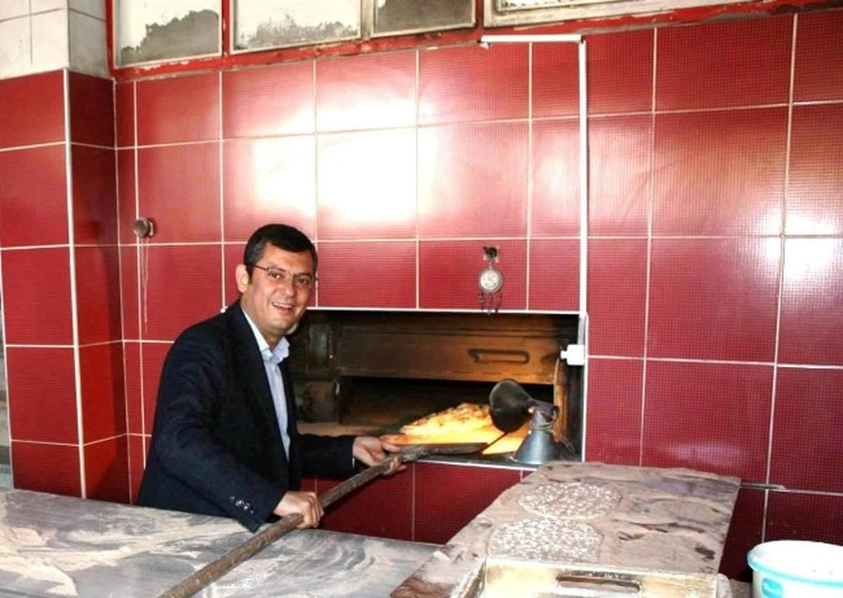 CHP\'li Özel\'den Esnaf Ziyareti