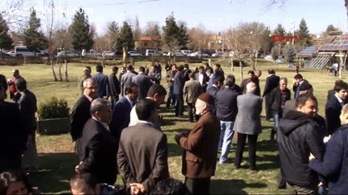 Diyarbakır\'da 116 Sivil Toplum Örgütü Öcalan\'a Özgürlük İstedi