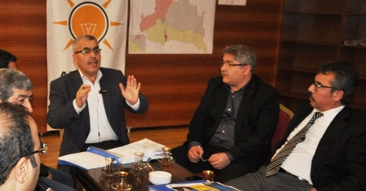 Düşünür: "Ayak Basmadık Yer Kalmayacak"