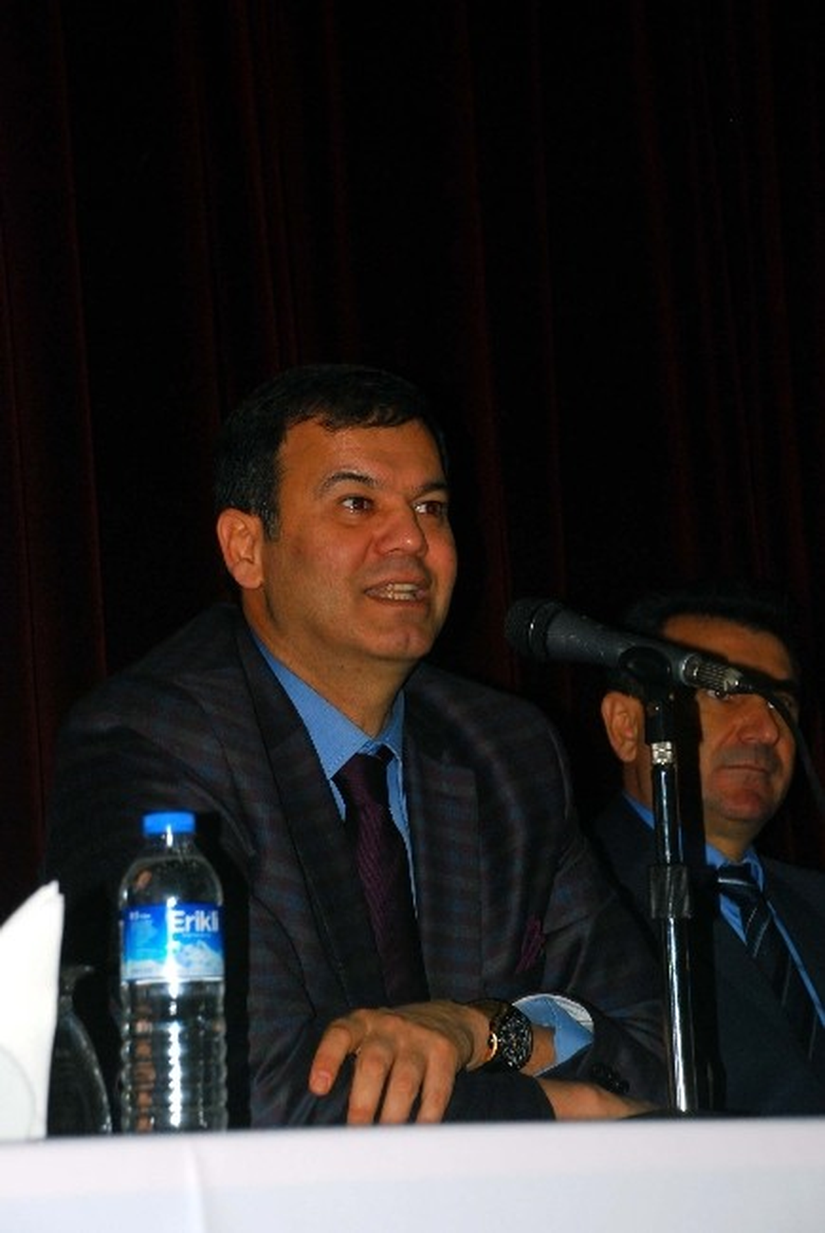 Emniyet Müdürü Akgüç\'den Çalışma Arkadaşlarına Veda