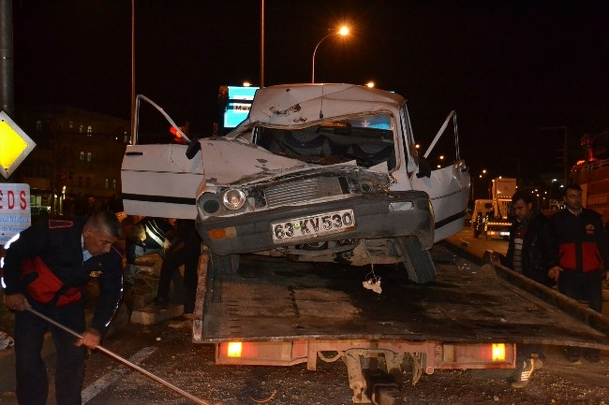 Freni Patlayan Kamyon Dehşet Saçtı: 2 Yaralı