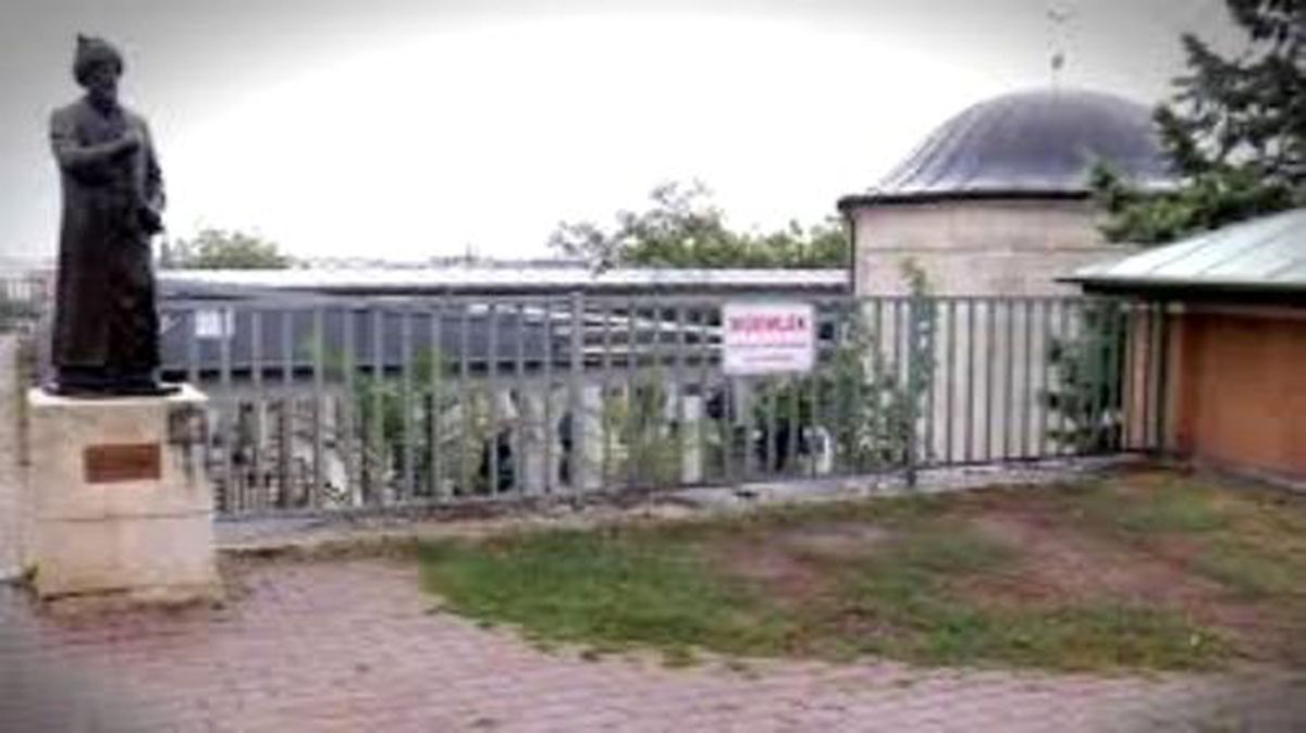 Gülbaba Türbesi Restore Edilecek