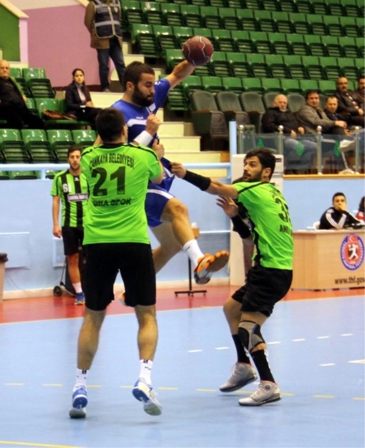 Çankaya Belediyesi Anka-Nilüfer Belediyespor: 33-28