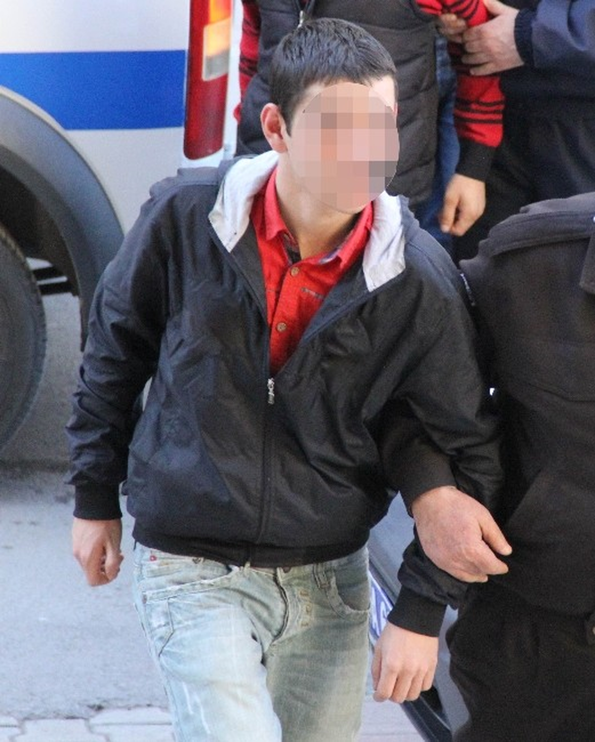 Kız Arkadaşına Cinsel İstismardan 1 Yıl 10 Ay Ceza Aldı