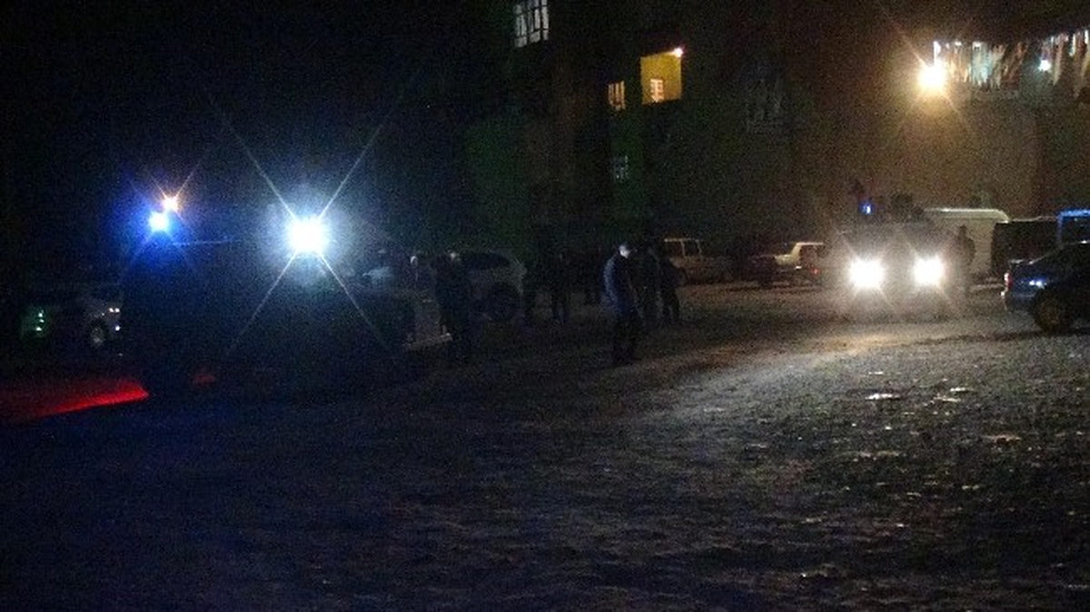 Kızıltepe\'de Sahipsiz Çanta Polisi Alarma Geçirdi