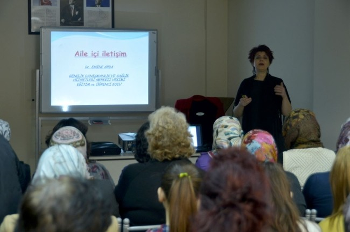 Tepebaşı Belediyesi\'nden "Aile İçi İletişim" Eğitimi