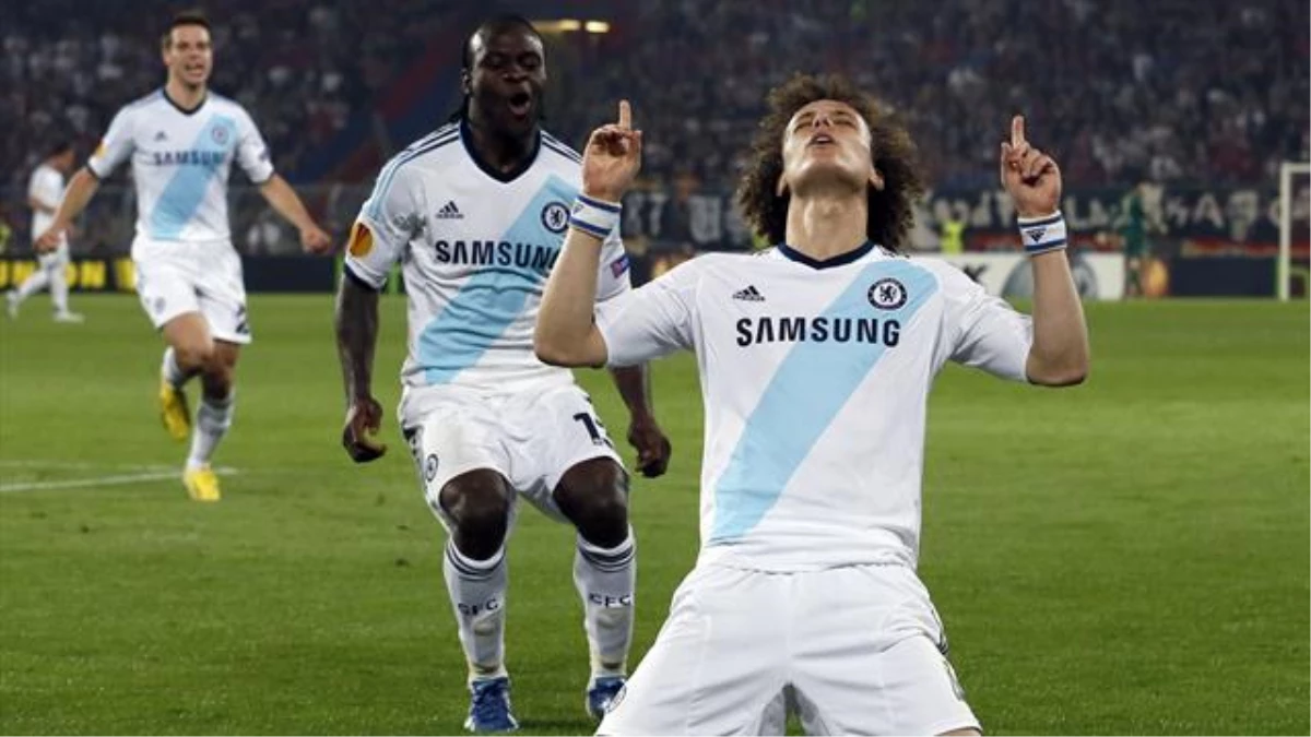 10 Numara Defans: David Luiz