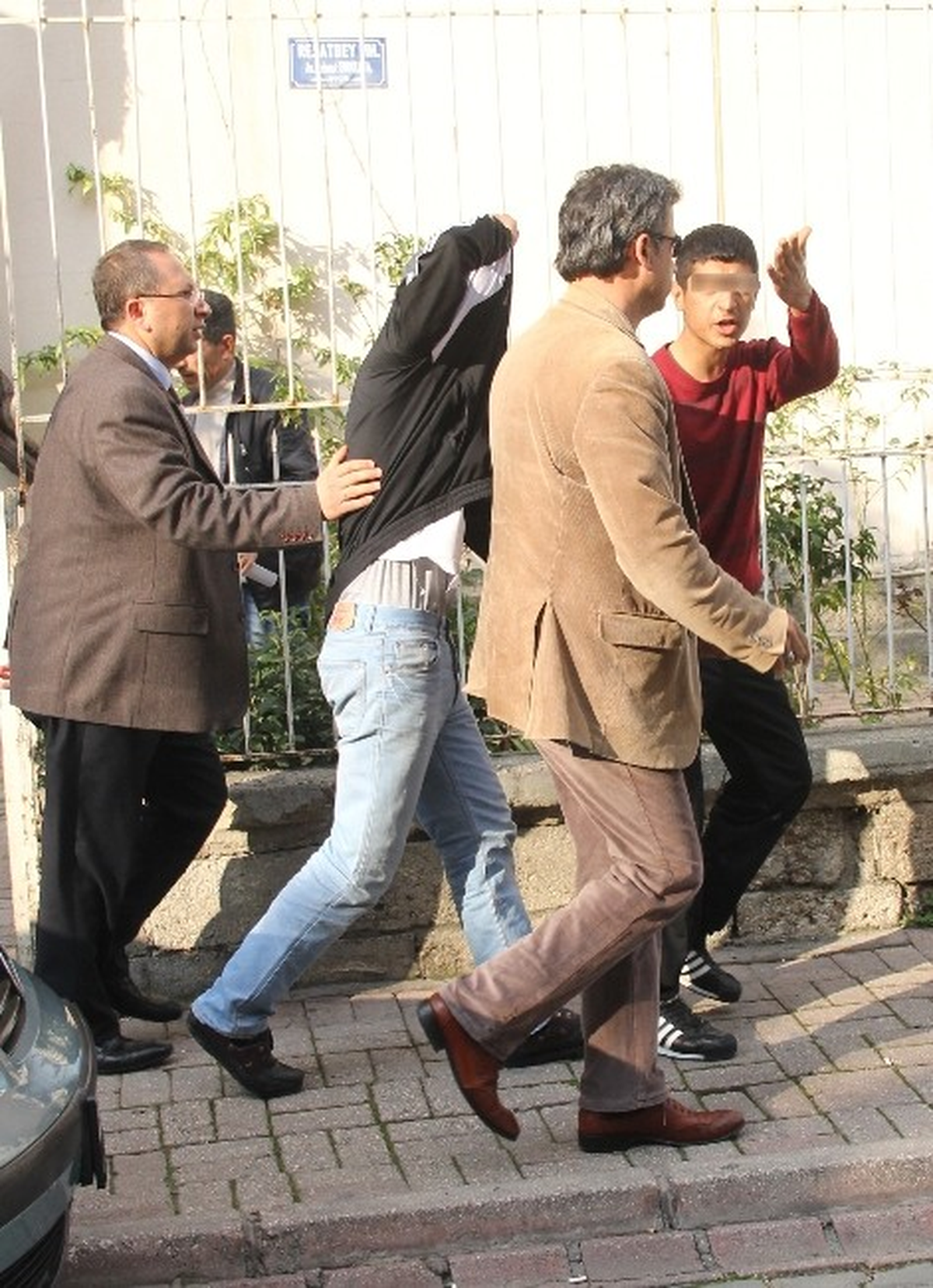Adana\'da PTT Şubesindeki Silahlı Soygun