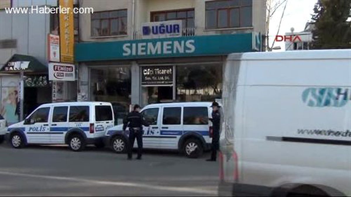 Adıyaman\'da Polis Okul Girişlerinde Denetim Yaptı