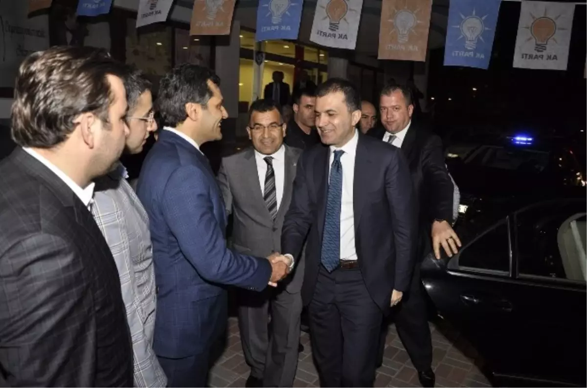 AK Parti Çukurova\'da Halk Toplantısı