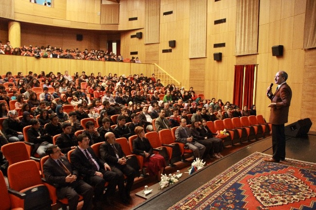 Aksaray\'da Öğrencilere Sınav Semineri
